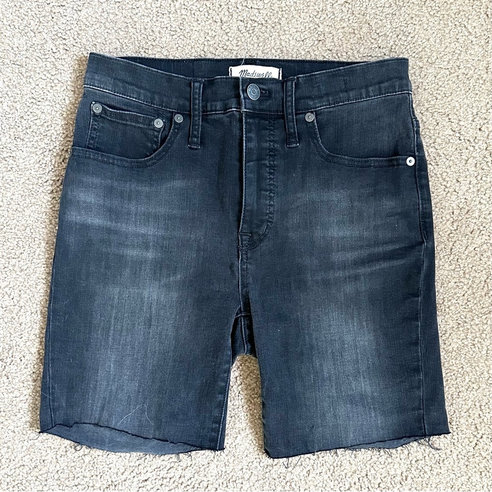 Madewell Grey High Rise Denim Shorts, size 27, EUC